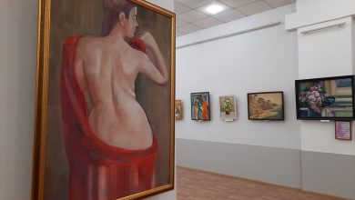 Выставка Виктора Арента "А красота проста" в Караганде. Фото автора